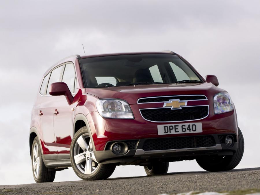 Chevrolet Orlando 2010 года  (UK) (фото 12 из 14)